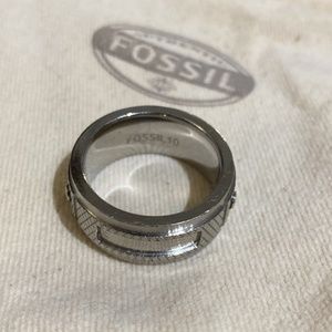 Fossil ring size 10